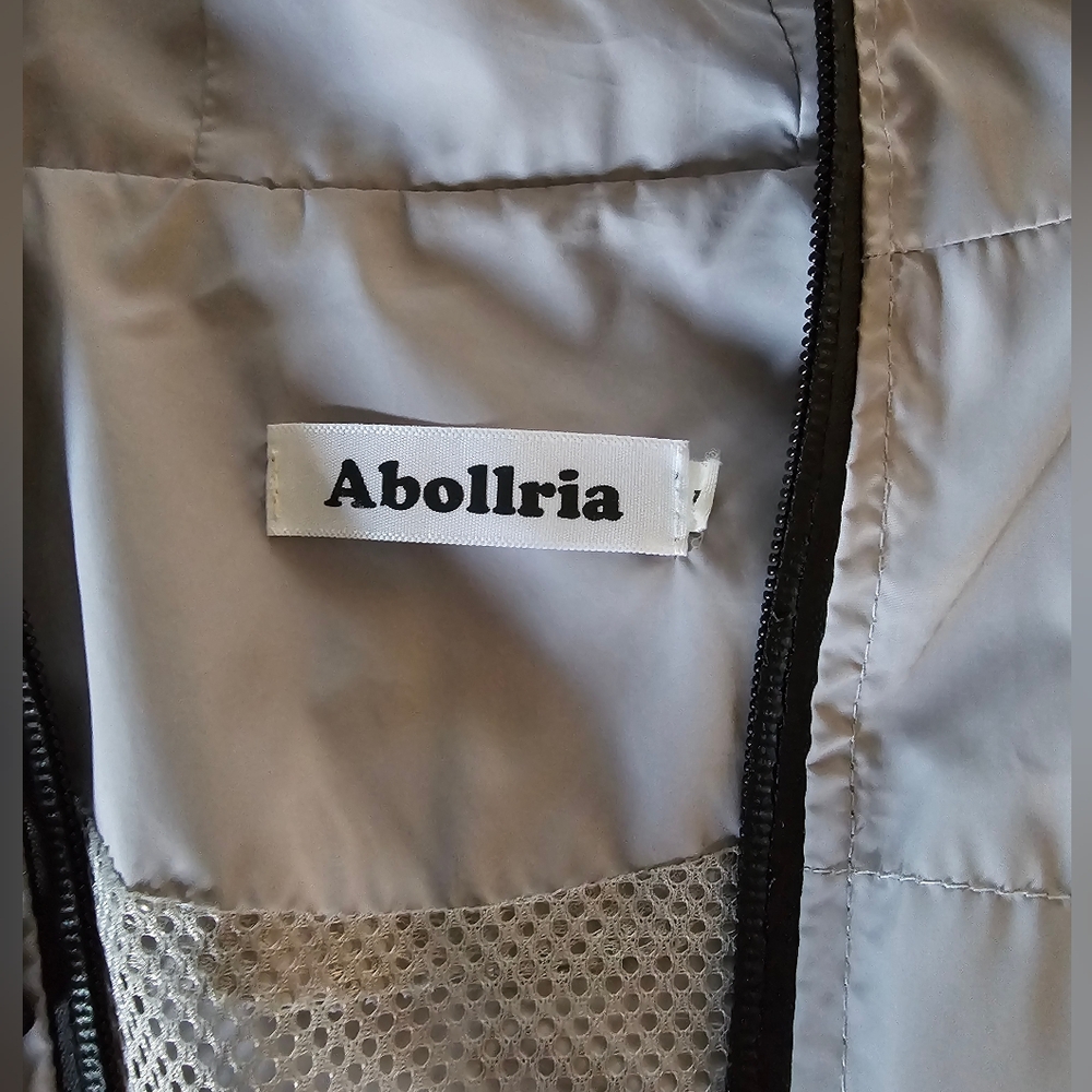 Abollria Rain Jacket - Picture 3 of 5